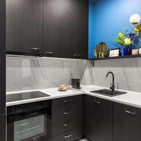 Apartment Elegant & Bright 2br - Steps From Old Town