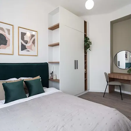 Elegant & Bright 2br - Steps From Old Town *